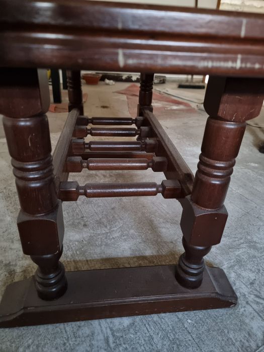 Mesa de centro em madeira