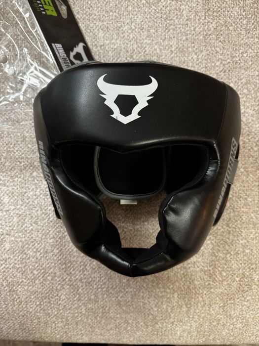 Kask bokserski nowy w z metką