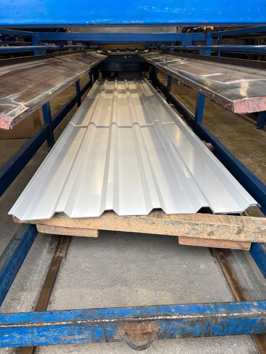 Blacha trapezowa na dach T18 T35 pokrycia dachowe blacha na elewacje T8 T4 Producent dostawa od 60 m2 na terenie całego kraju