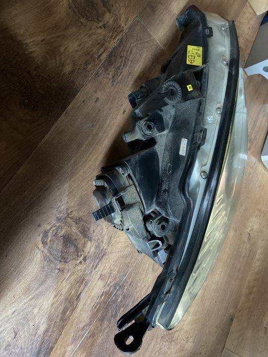 Farois Originais Ford Focus 99