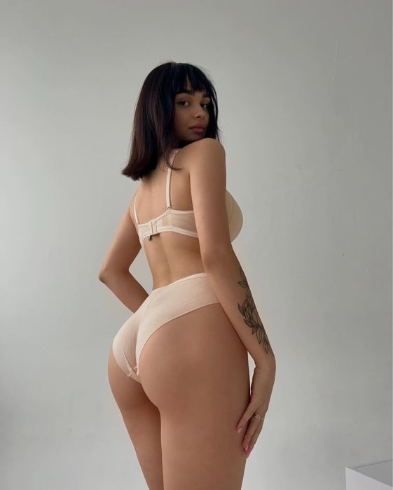 Жіночий комплект білизни