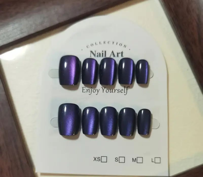 Накладні нігті нові