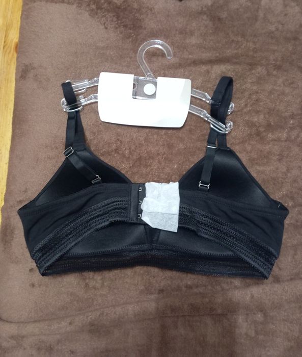 Нові жіночі бюстгалтери 80А