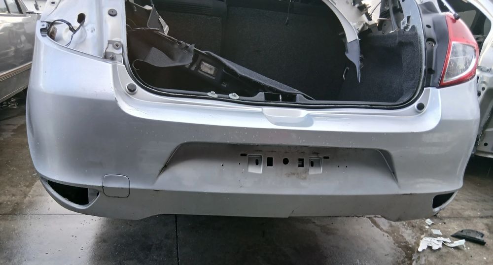 Pára-choques trás RENAULT Clio III (BR0/1, CR0/1)