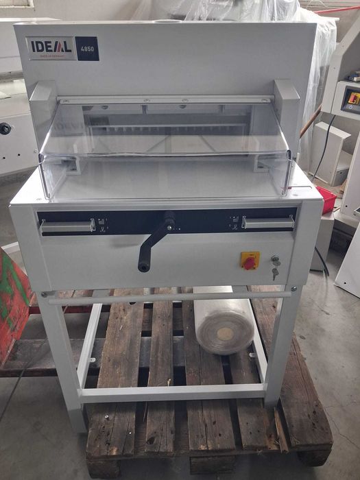 Guilhotina Ideal 4850 "como NOVA"
