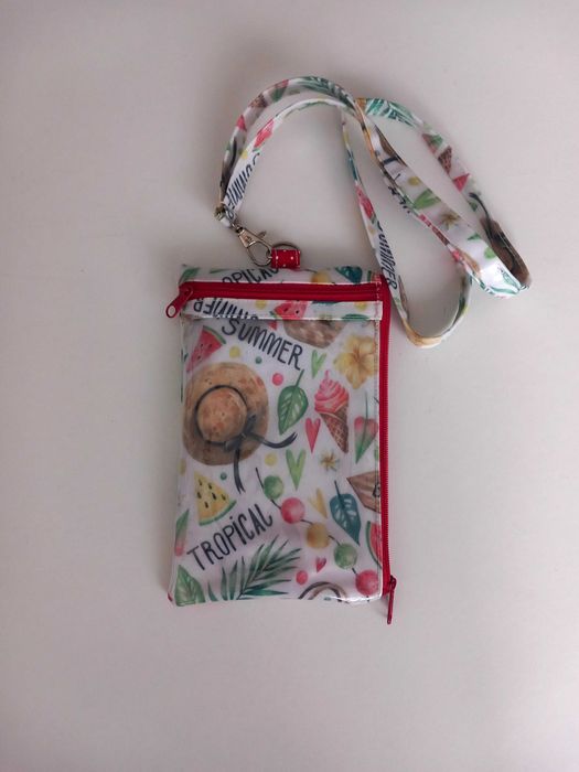 Bolsas plastificadas para telemóvel