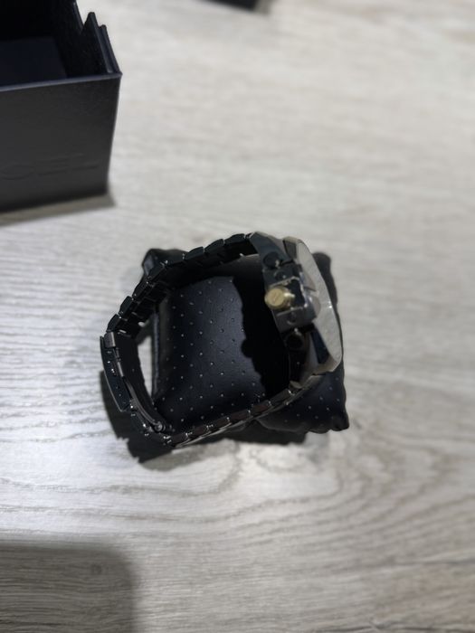 Продам НОВЫЕ часы DIESEL Mega Chief с хронографом коллекция 2026 года