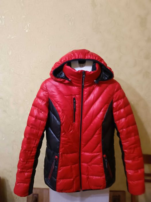 Продам зимнюю куртку