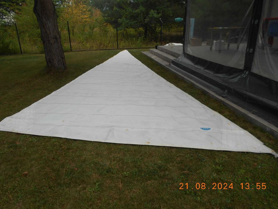 Sprzedam żagiel FOK na sztywny sztag  1015/388/930