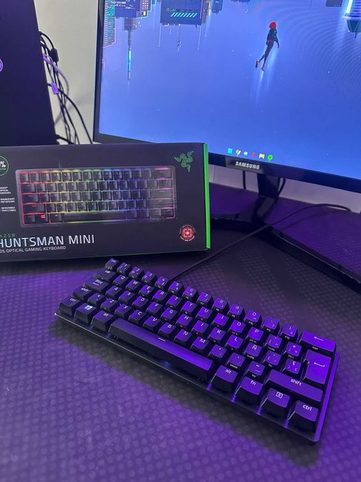 Teclado mecânico razer huntsman mini preto Layout espanhol