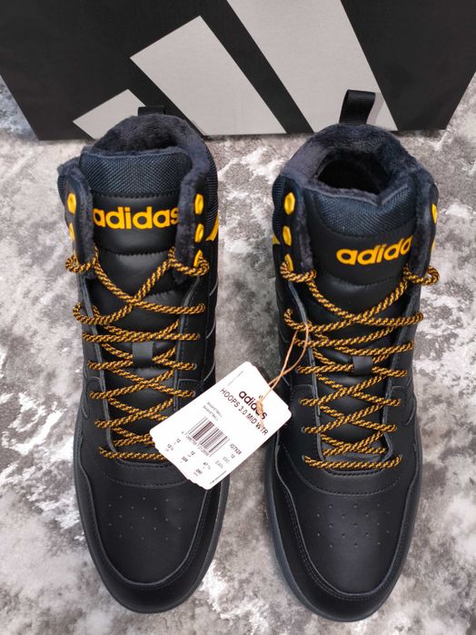 Чоловічі кросівки Adidas Hoops 3.0 Mid Lifestyle 47,5 розмір