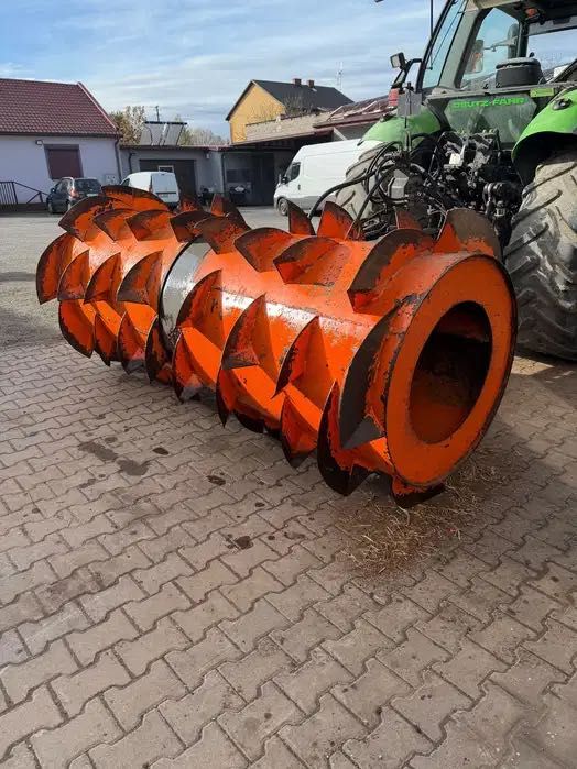 Rozgniatacz do pryzm wał rozgniatający kiszonkę