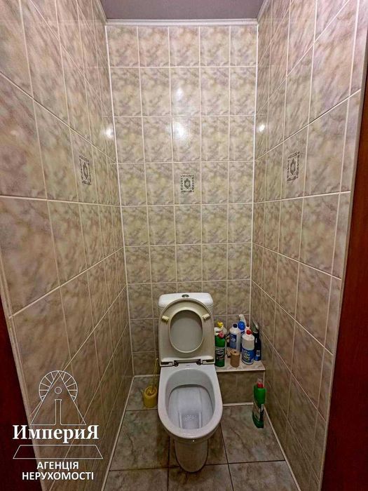 Продам будинок 210 кв.м.Ремонт.Всі комунікації.