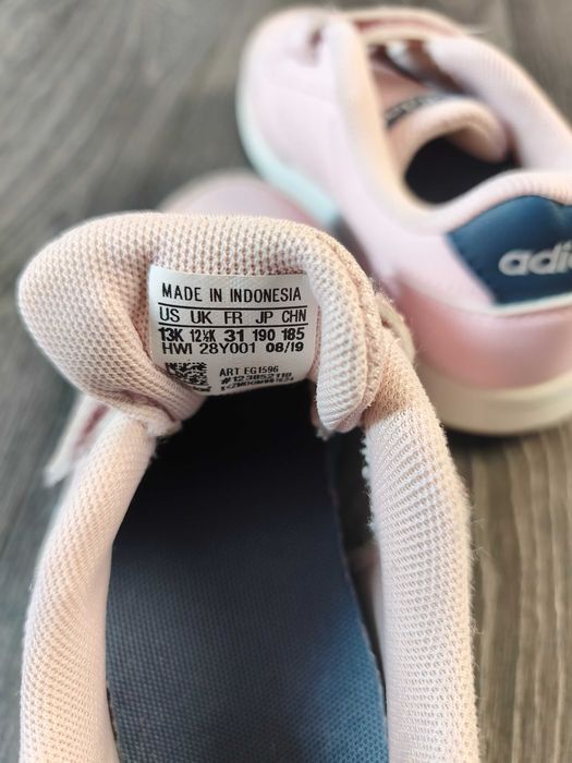 Buty adidas różowe r. 31