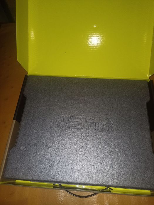 Midi-контролерів від Ableton Push 2