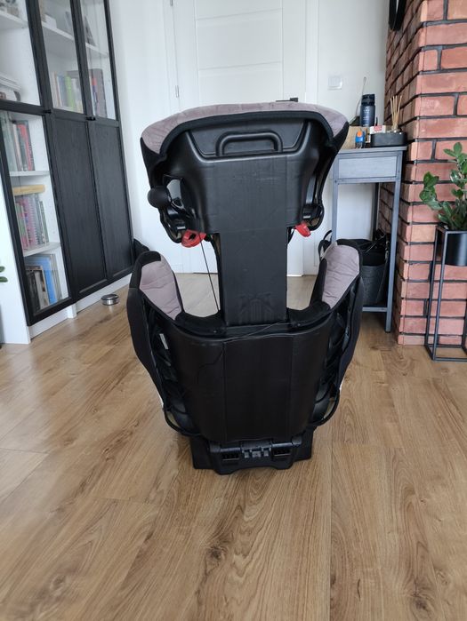 Fotelik samochodowy Recaro Monza 15-36kg