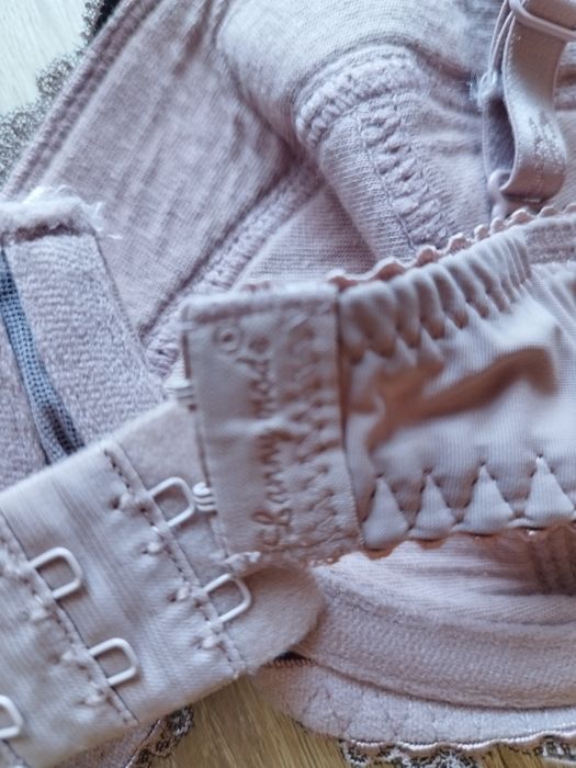 Lanny Mode biustonosz 75 D