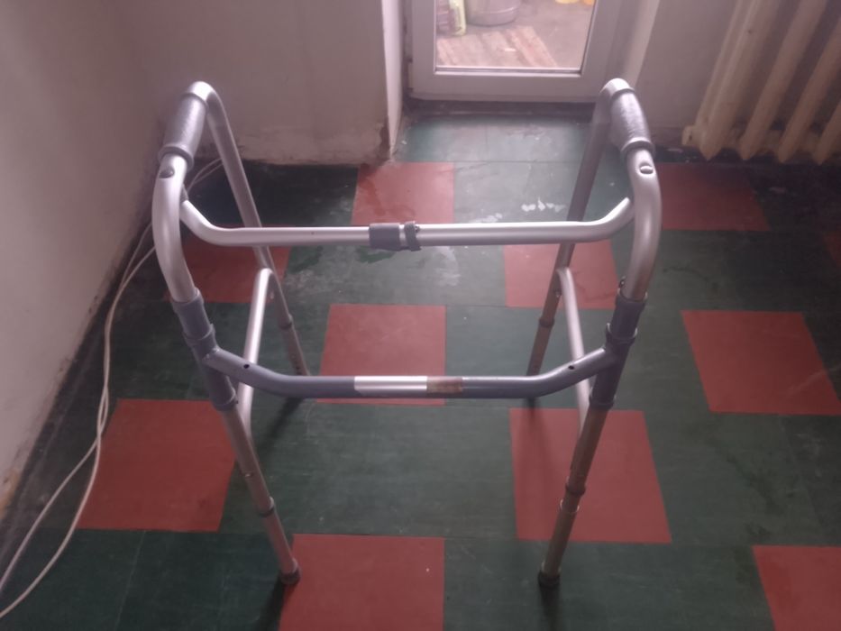 Ходунки алюминиевые