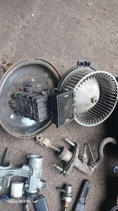 Замок зажигания моторчик митсубиши митсубиси галант 6 MITSUBISHI рейка