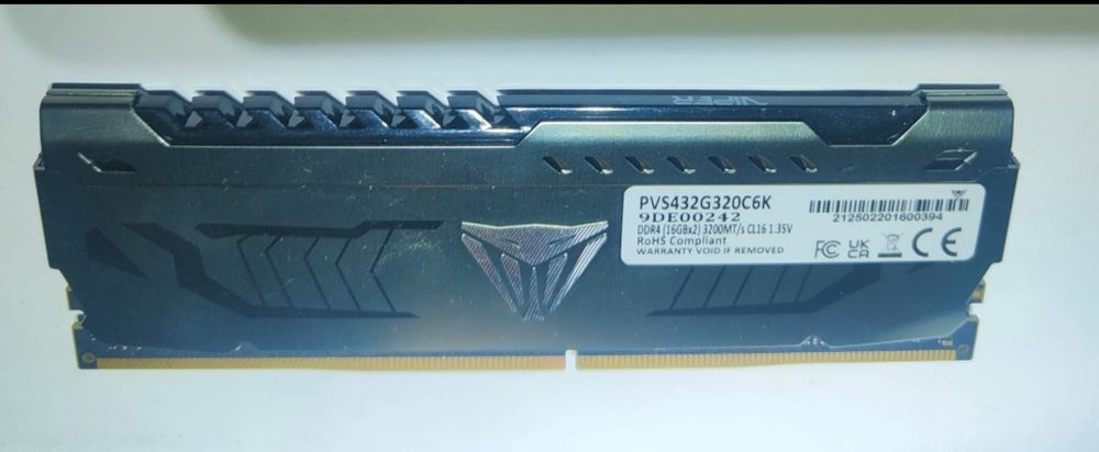 RAM Patriot Viper DDR4 16 G.