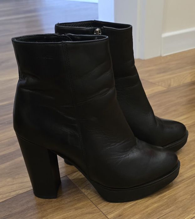 Buty damskie skórzane Lasocki 39