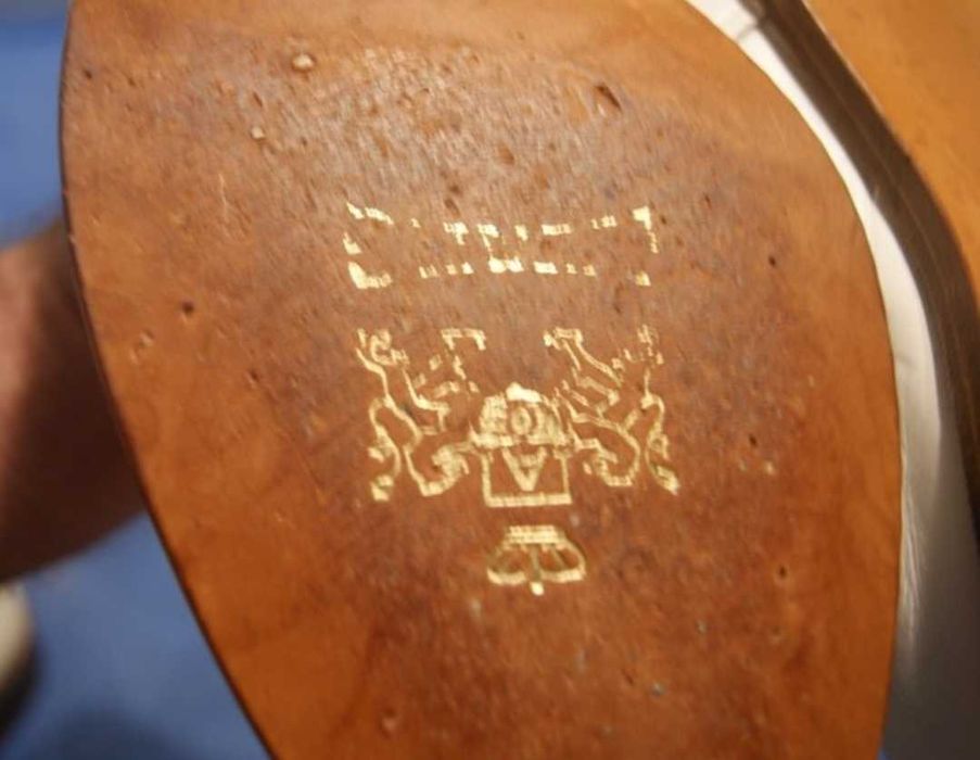 Cinco pares de sapatos da Marinha