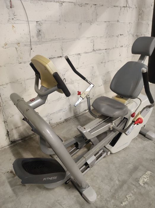 Обрітрек ST FITNESS ST-8320 кростренажер