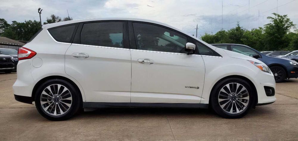 Ford C-MAX      2018