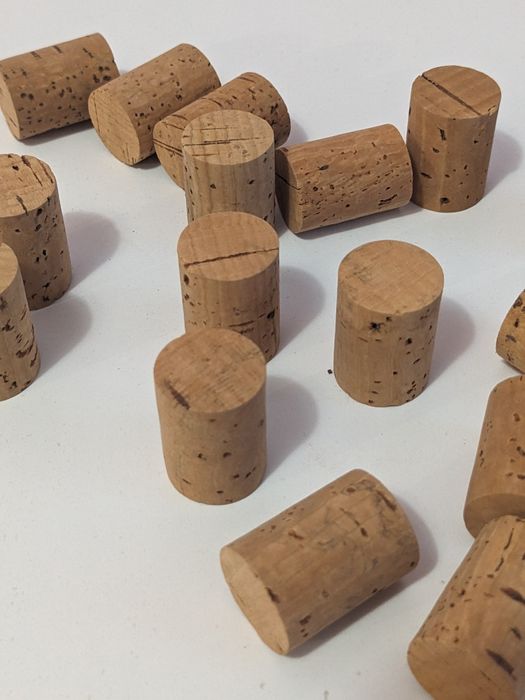 Пробка, корок натуральний, цільний