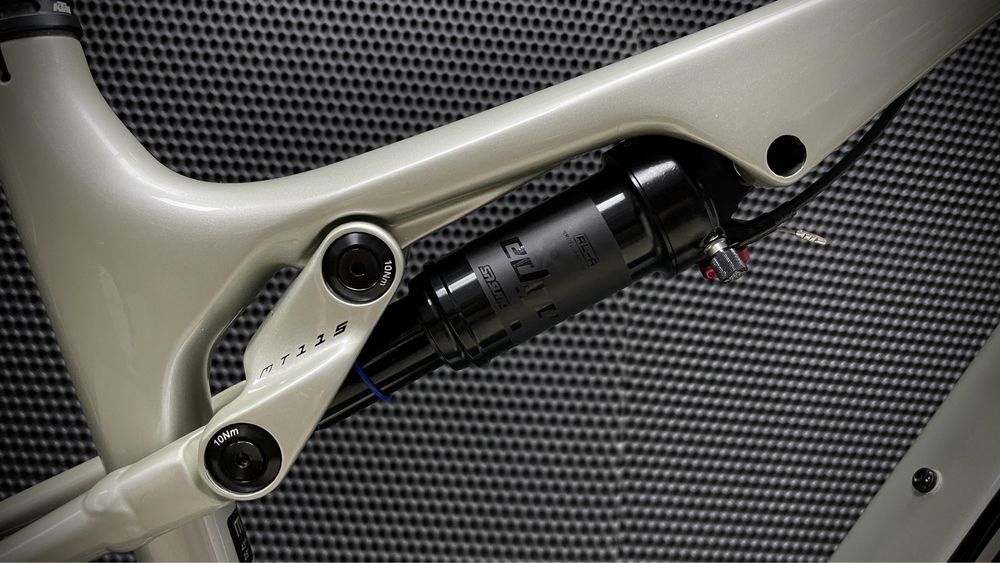 Велосипед двухпідвіс КТМ SCARP MT PRO новий