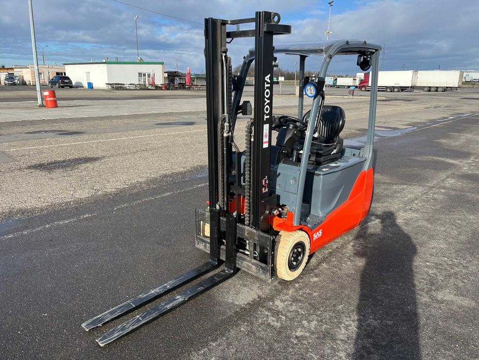 Wózek widłowy elektryczny TOYOTA TRAIGO 16 48V - 8FBET16 - 2015 rok