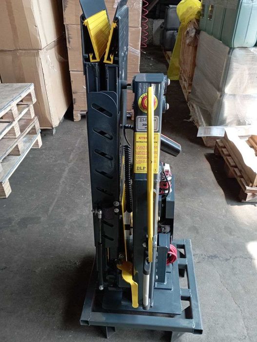 Гідроборт DLP 7001 для підйому інвалідних візків по вигідній ціні