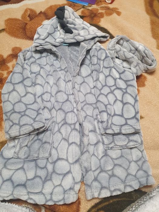 Продам детский халат для мальчика