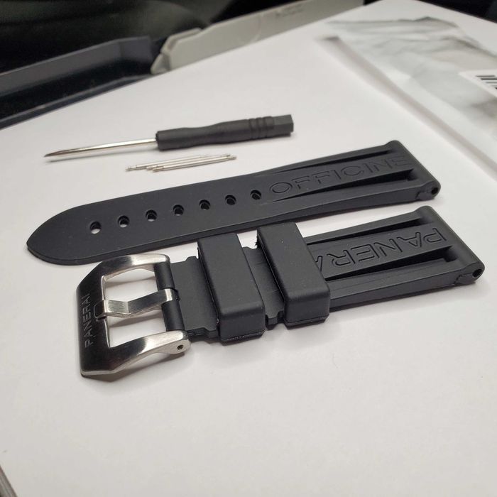 Pasek silikonowy do zegarka Panerai PAM 24mm zakręcana klamra pre-v