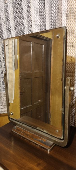 Lustro stojące ciężkie