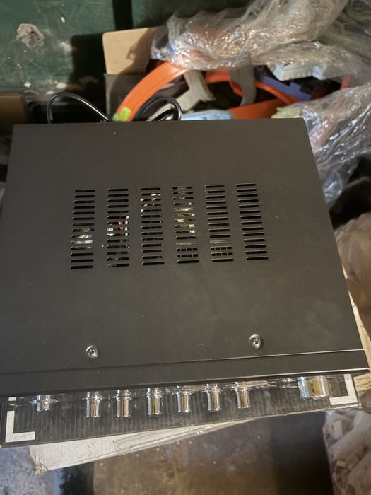 Stereo wifi amplifier
