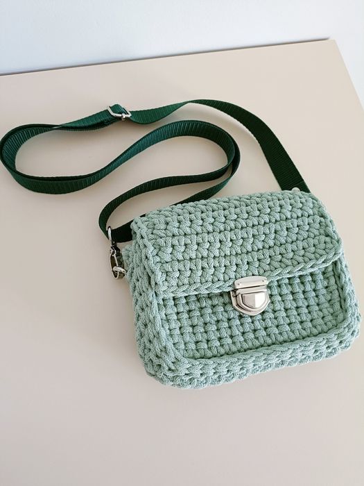 Torebka ze sznurka z paskiem regulowanym handmade