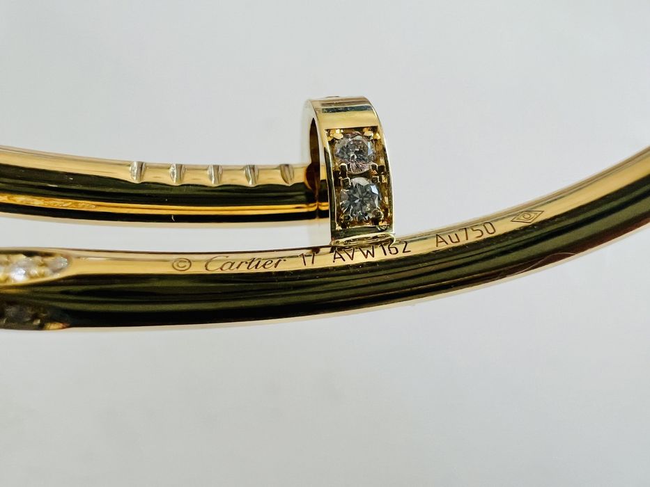 Золотой браслет Гвоздь 750 проба , бриллианты. В наличии!