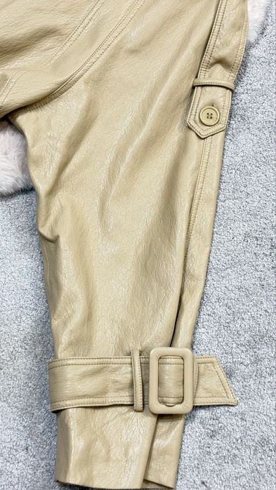 Beżowy nowy trencz Reserved