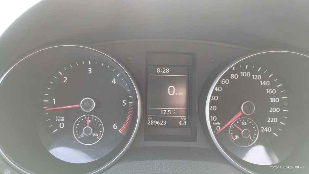 Volkswagen Golf VI