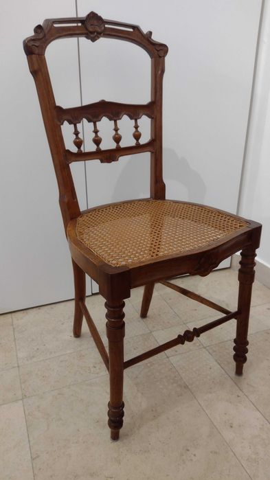 Cadeira de palhinha