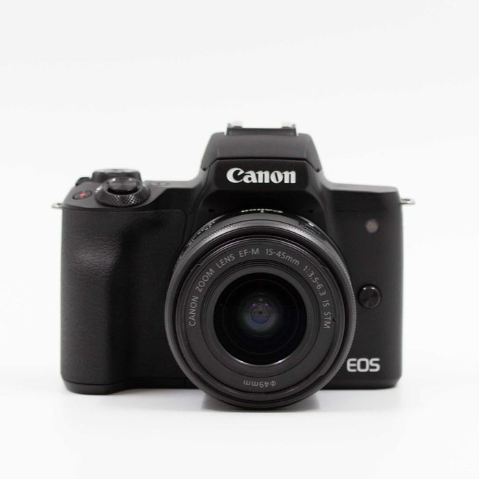 Canon M50 Mark II+15-45mm F3.5-6.3 IS STM + Acessórios Extras