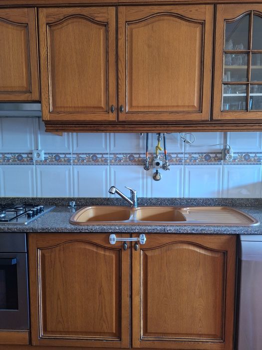Vendo cozinha em madeira