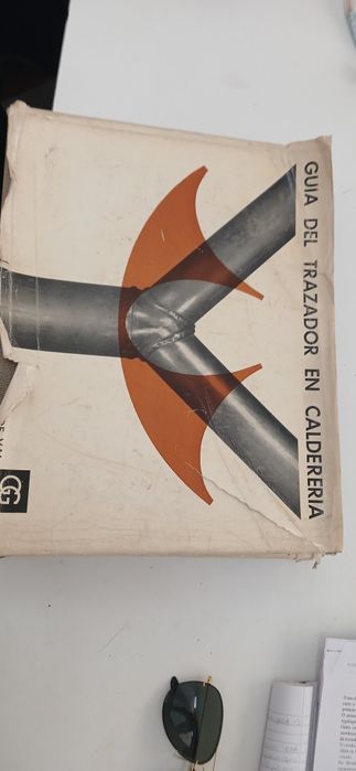 Livro  guia del trazador en caldereria