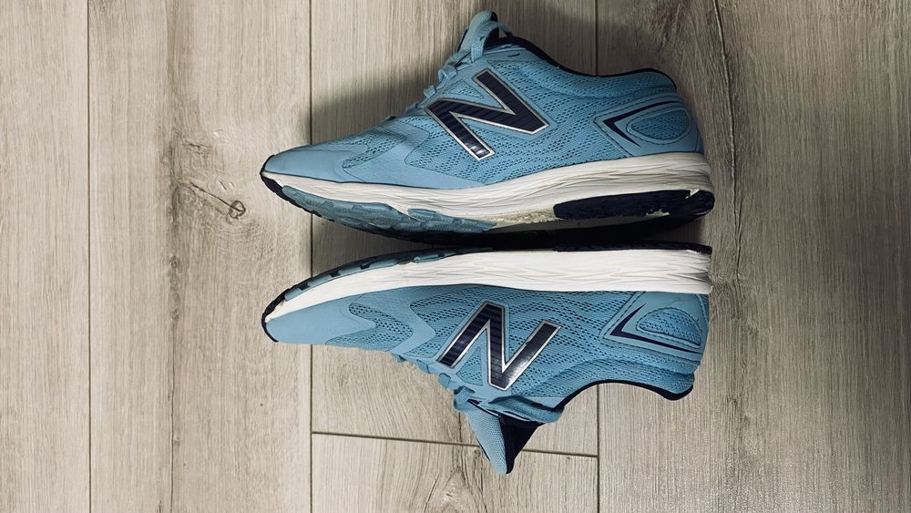 Кроссовки кросівки New Balance жіночі оригінал 37