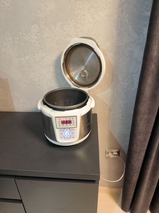 Мультиварка скороварка VES SK-A18 900W