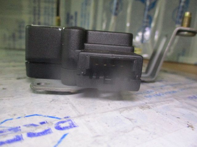 Fechadura / fecho da mala HYUNDAI Santa Fé II (CM)
