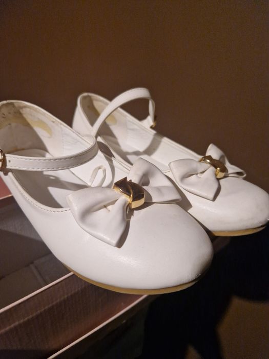 Buty komunijne białe  rozm. 35