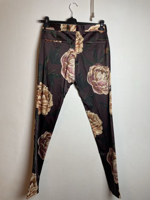 Artystyczny Garnitur z kwiatowym nadrukiem