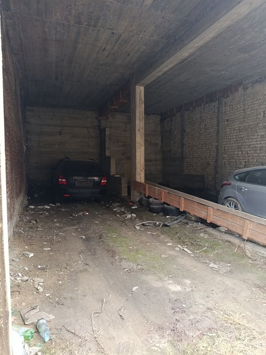 Продам Гараж 8*11*4м